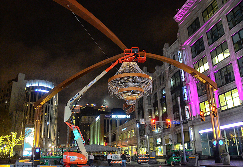 Lakewoodite Tom Einhouse Helps Light Playhouse Square The The Are Aligning Crystals And Lights Based On Shadows Hot Spots Ground